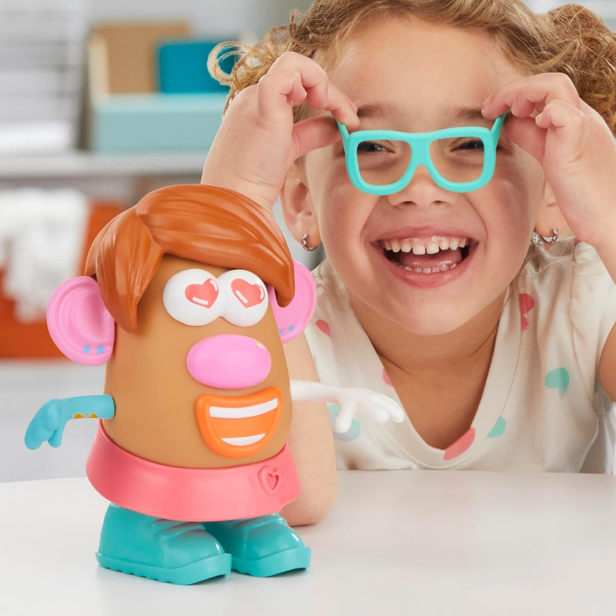 Potato Head Express Yourspud Playset with 1 Potato Body and 32 Accessories, Creative Toddler and Preschool Toys for Boys and Girls 2 Years and Up (Amazon Exclusive)